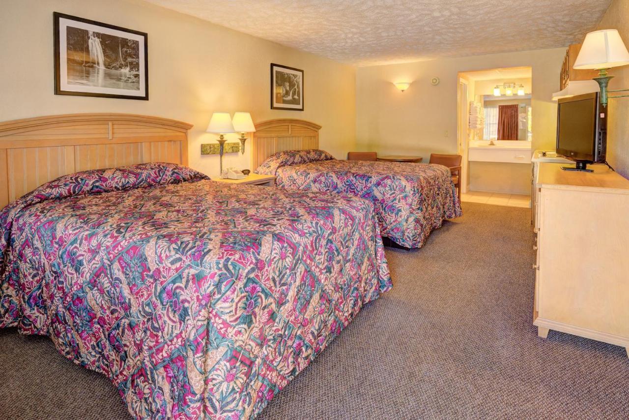 Mountain Aire Inn Sevierville - Pigeon Forge Bagian luar foto